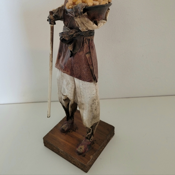 Vintage Mexican Paper Mache Folk Doll - Picture 4 of 6